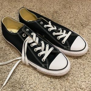 Black Converse